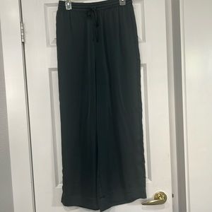 Madewell Satin Emerald Green Wide Leg Pants w/Elastic Waistband. Size S. EUC